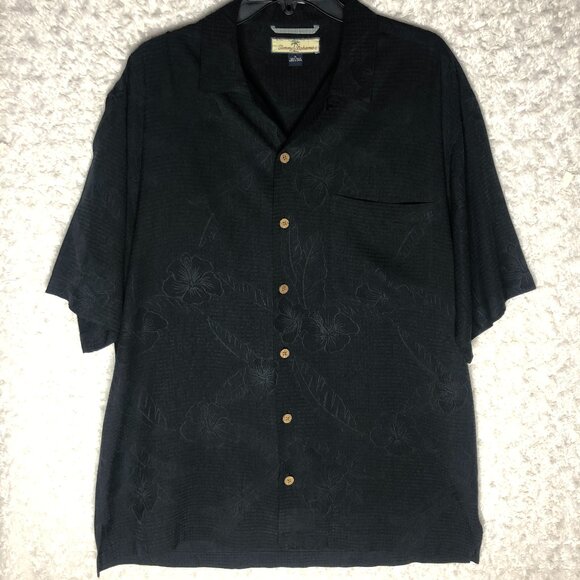 Tommy Bahama Men's 100% Silk Hawaiian Button Down Size Medium - Picture 1 of 3